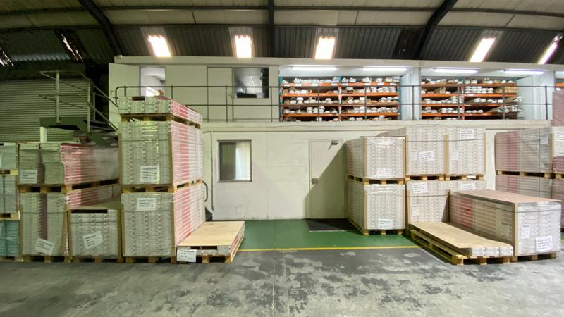 To Let commercial Property for Rent in Maitland Western Cape